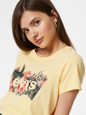 LEVI'S ® Shirts 'The Perfect Tee' i gul