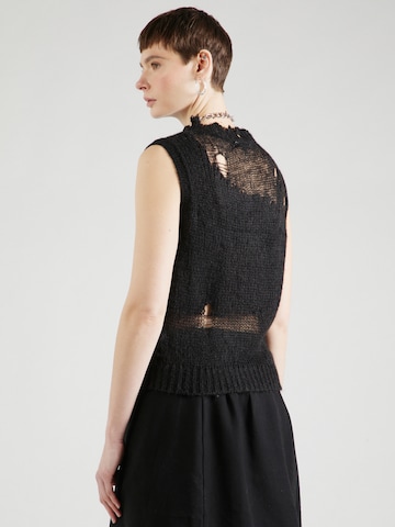 TOPSHOP Knitted top in Black
