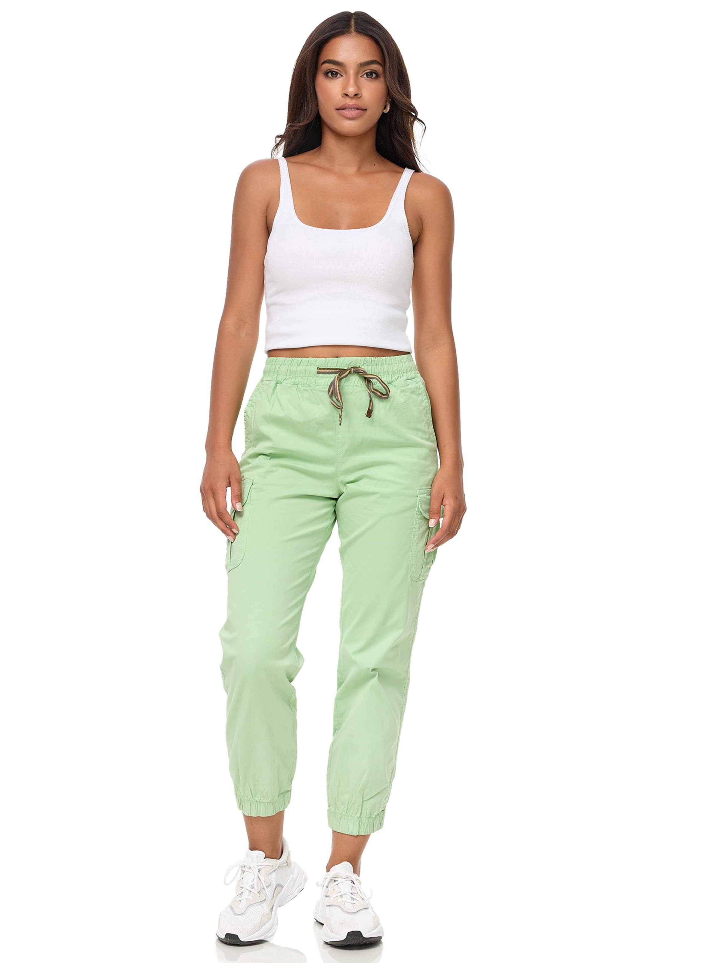 Tazzio Tapered Cargo Pants 'F600' in Green