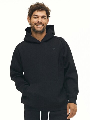 Pullover 'RECREATION Scuba Hoodie' di DRILLS Apparel in nero: frontale