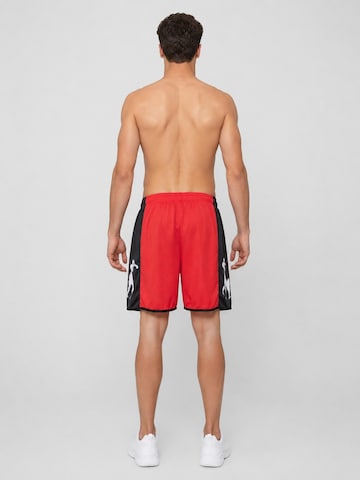 Boxeur des Rues - regular Pantalón deportivo 'Herren Sportshorts Boxeur des Rues, Rot und Schwarz, Boxer-Print' en rojo