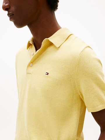 Pull-over 'ESSENTIAL' TOMMY HILFIGER en jaune