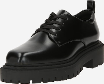 Chaussure à lacets Monki en noir : devant