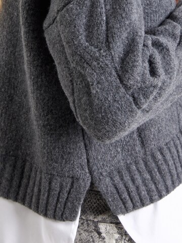 Pull-over 'JDYNATALIA' JDY en gris