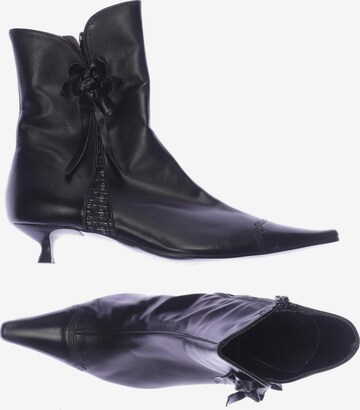 Görtz Dress Boots in 39 in Black: front