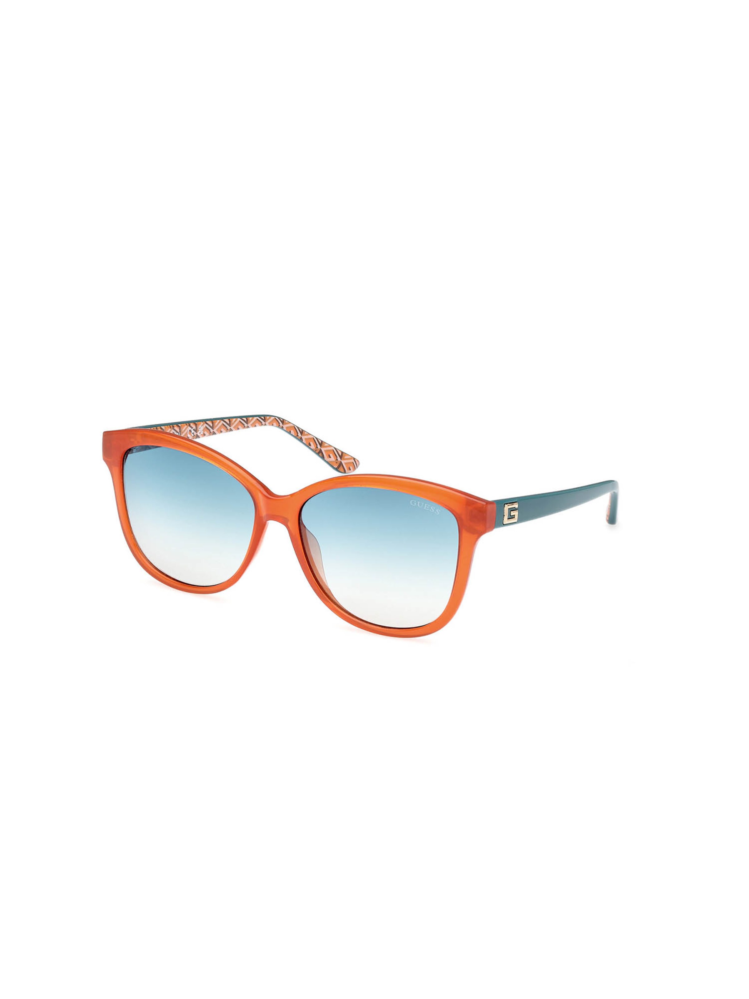 Lunettes de soleil GUESS en noir : devant