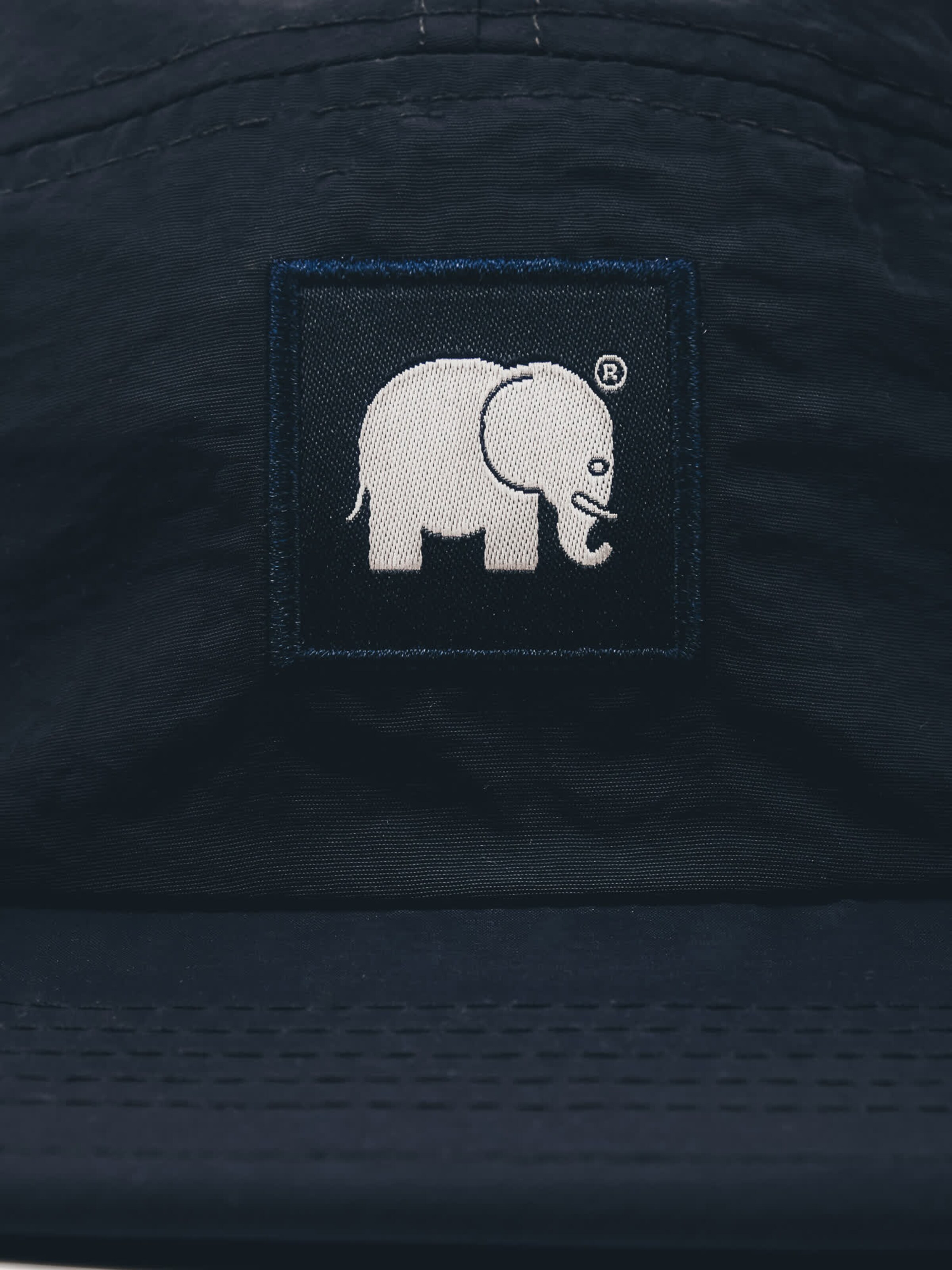 Trendsplant Czapka z daszkiem ' FIVE PANEL ' w kolorze niebieski