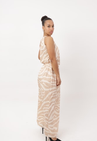 Elara Dress in Brown