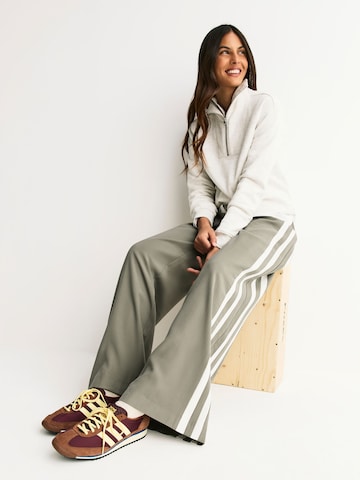 NextWide Leg/ Široke nogavice Hlače - zelena boja