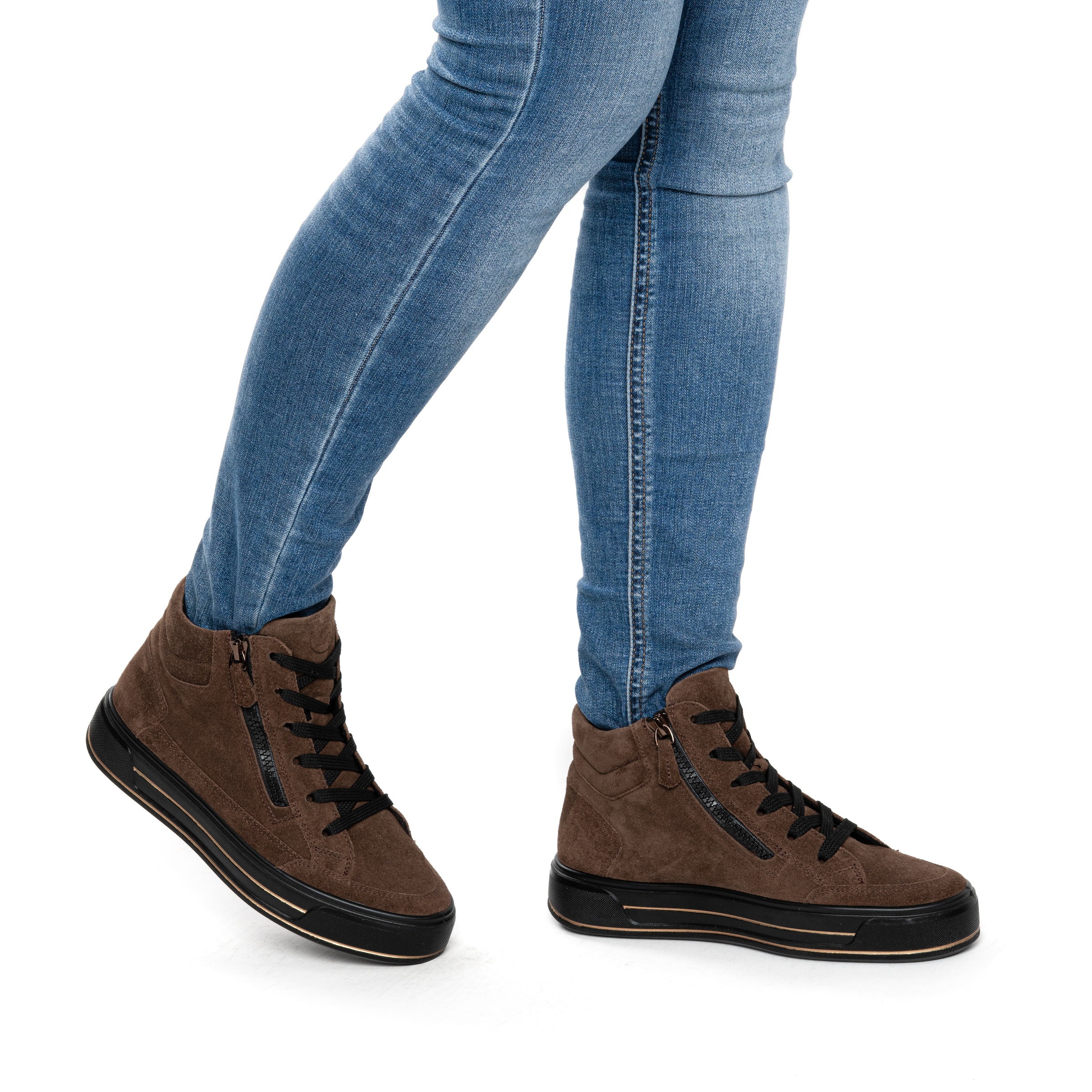 ARA Stiefelette in Braun: Vorderseite