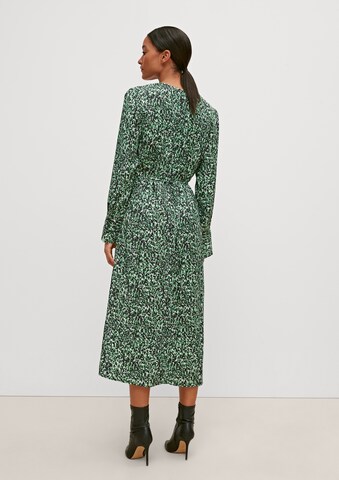 Robe COMMA en vert : derrière