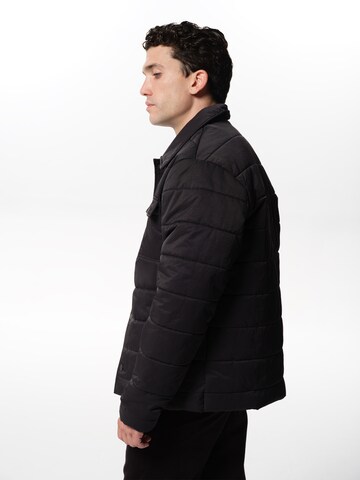 ABOUT YOU x Jaime Lorente Between-season jacket 'Lucian' in Black