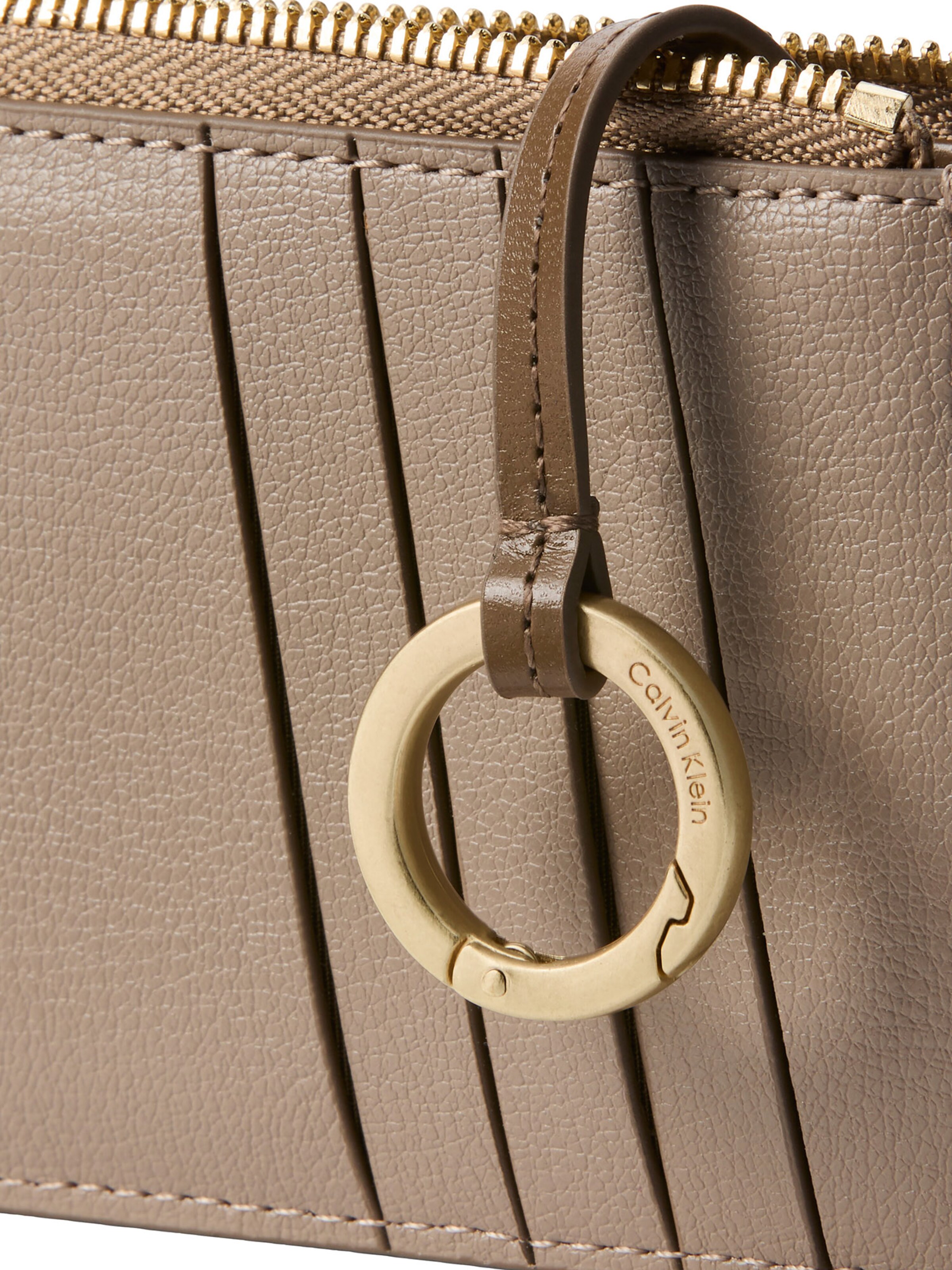 Porte-monnaies Calvin Klein en marron