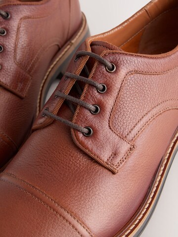 Next Schnürschuh in Braun