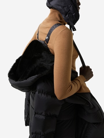 BOGNER Outdoormantel in Schwarz