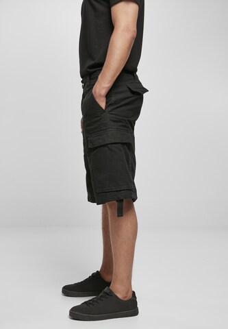 Merchcode Regular Shorts in Schwarz