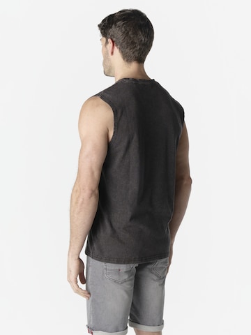 KOROSHI Футболка в Черный