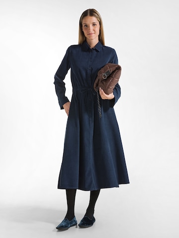 Robe DEHA en bleu : devant