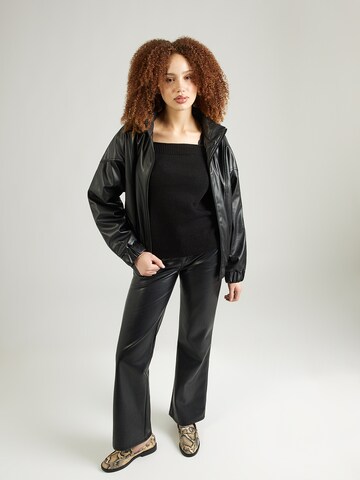 ABOUT YOU Pulóver 'Silke' - fekete