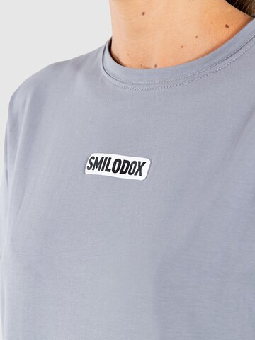 Smilodox T-Shirt 'Brisk' in Grau