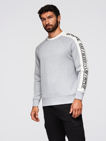 Ombre Sweatshirt 'OM-SSNZ-0200' in Grijs