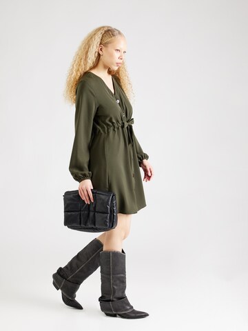 Robe 'Jenny' ABOUT YOU en vert