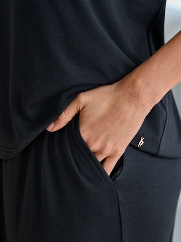 B by Ted Baker Pajama in Black