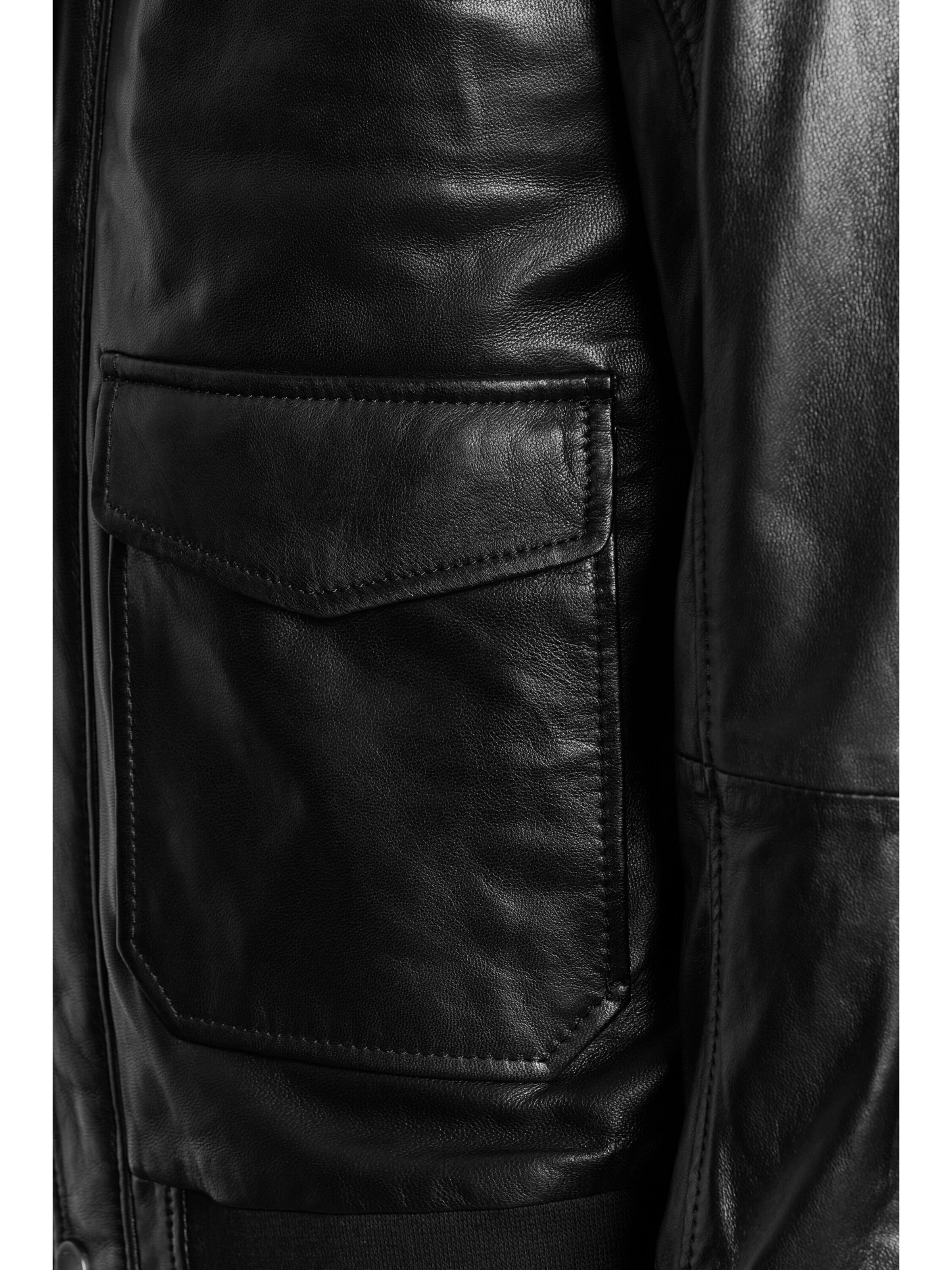 bugatti Tussenjas 'BUSAVINO' in Zwart