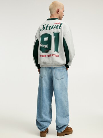 Pull&Bear Mikina – šedá