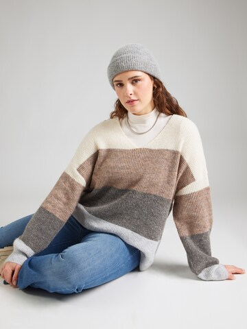 Vero Moda Curve Pullover 'VMCDesma' i beige: forside
