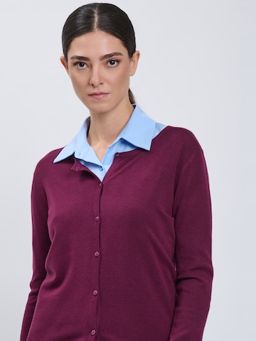 Influencer Strickjacke in Lila