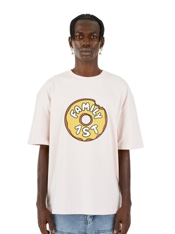 T-Shirt 'Inner Circle' FAMILY 1ST FAMILY 4EVER en mélange de couleurs