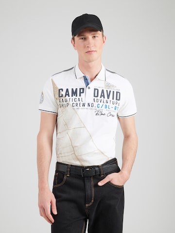 CAMP DAVID Shirt in White: front