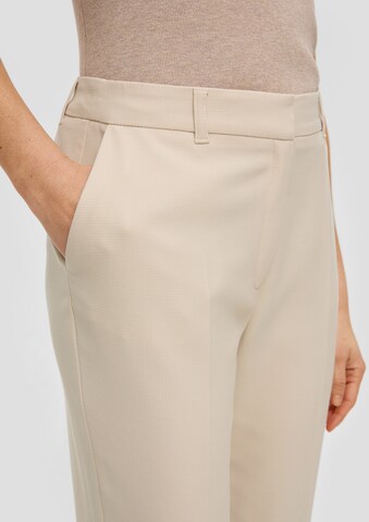 s.Oliver BLACK LABEL Regular Bügelfaltenhose in Beige