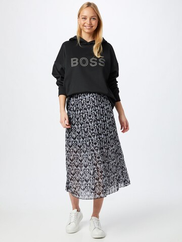 BOSS Orange Sweatshirt 'Eboa' in Schwarz