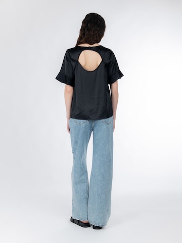 Influencer Μπλούζα σε μαύρο