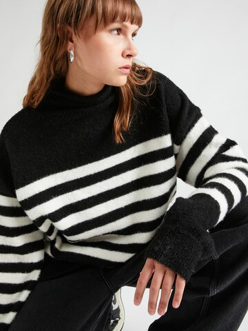 Warehouse Pullover in Schwarz