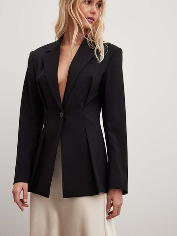 NA-KD Blazer in Black: front