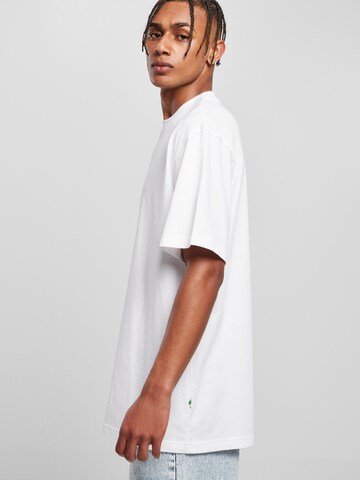 T-Shirt Urban Classics en blanc