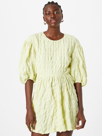 Robe 'Lolly' WEEKDAY en vert : devant