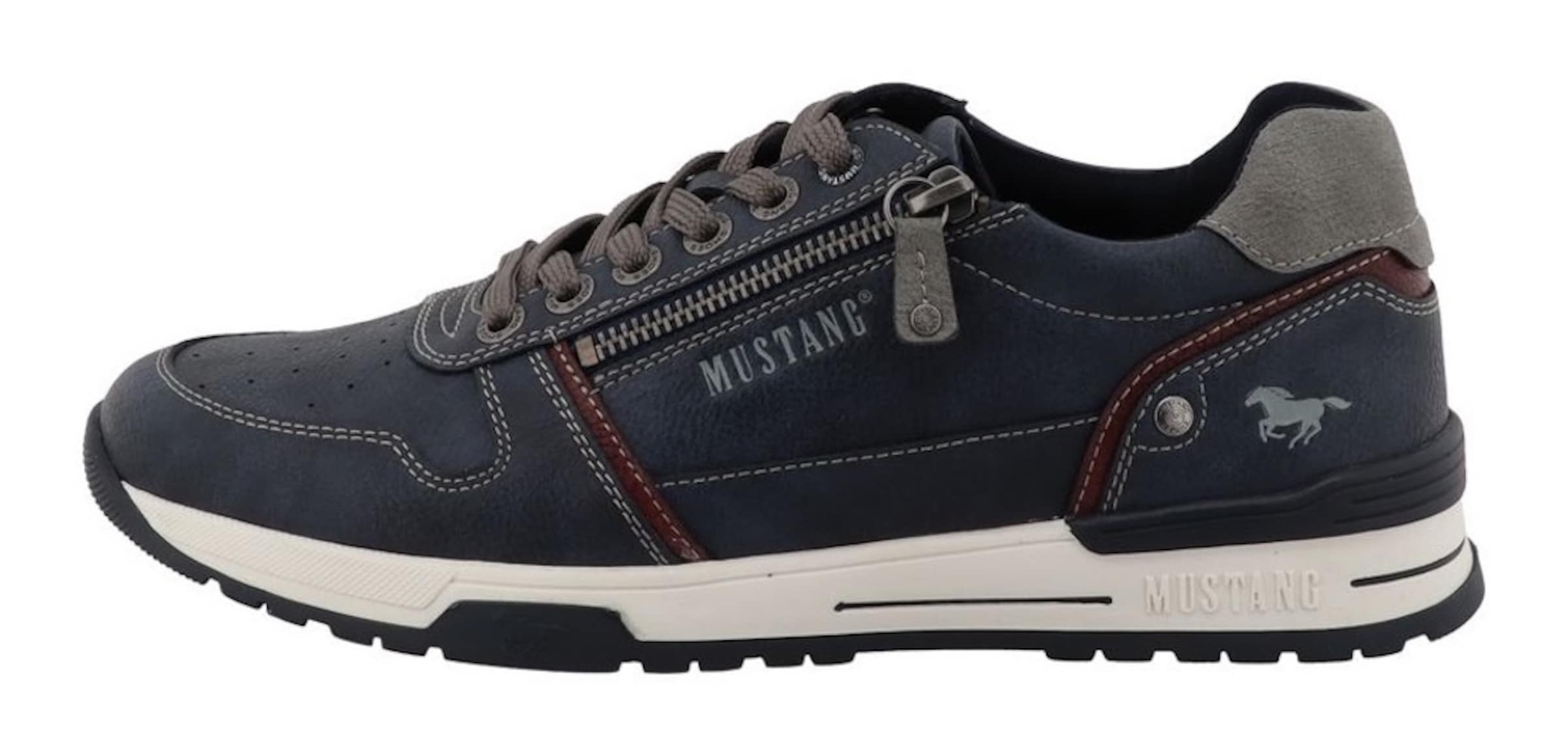 MUSTANG Sneakers in Blue