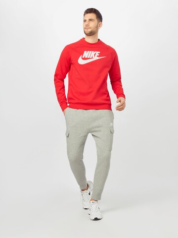 Nike Sportswear Tapered Hose 'Club' in Grau