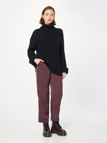 Loosefit Pantalon à plis 'Maggie' A LOT LESS en marron