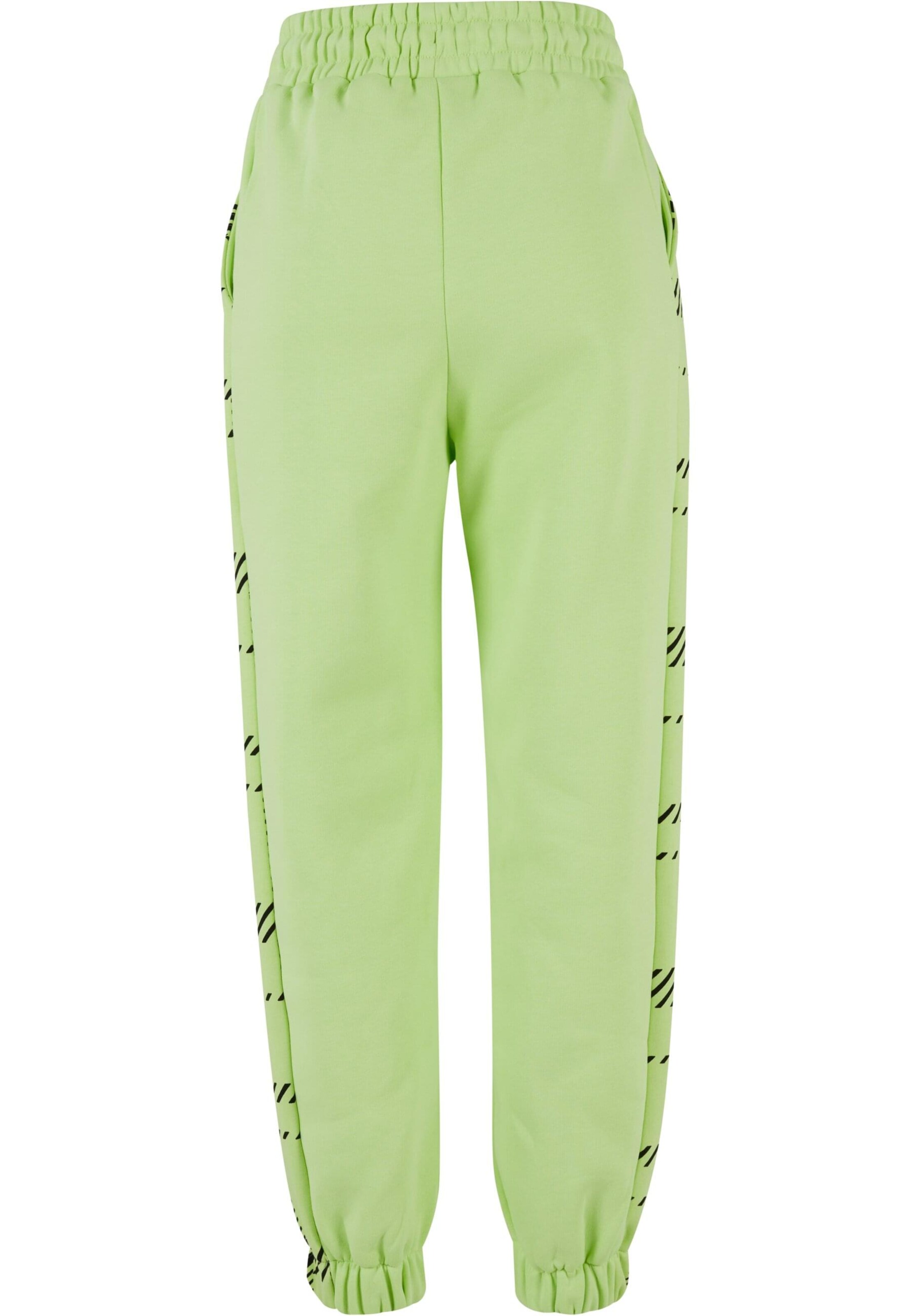 Thug Life Tapered Trousers in Green