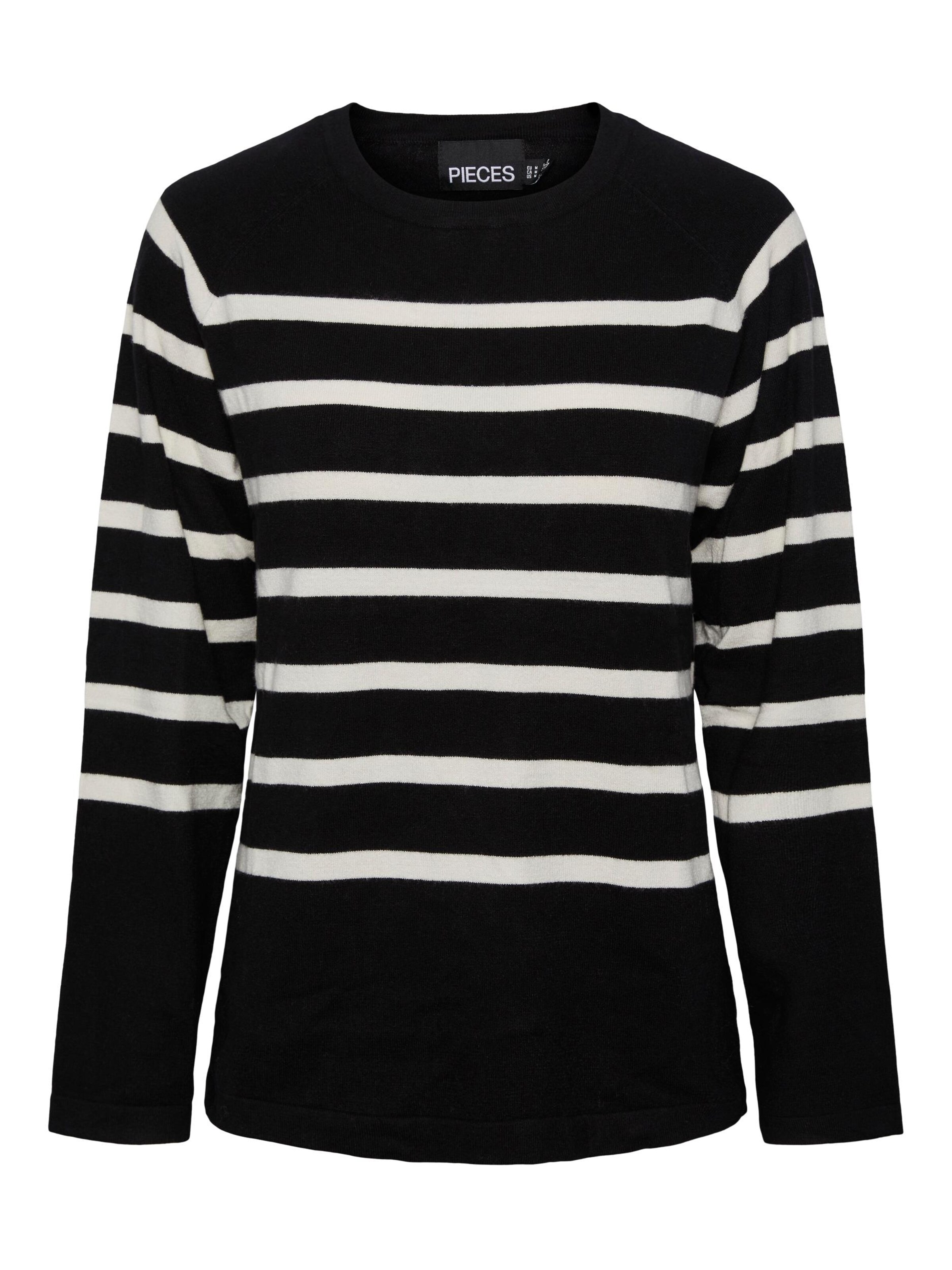 Pull-over PIECES en noir : devant