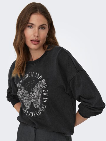ONLY Sweatshirt 'LUCINDA' in Schwarz