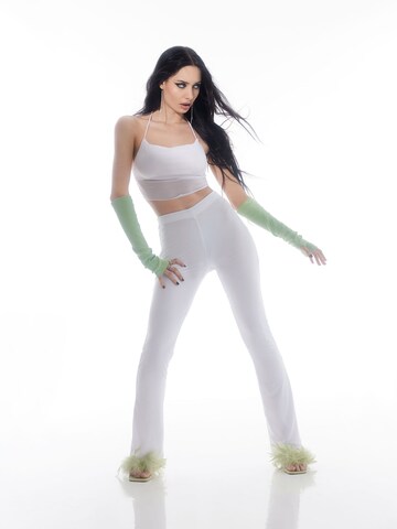 Flared Pantaloni 'Malou' di SHYX in bianco