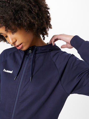 Hummel Sportsweatjacke in Blau