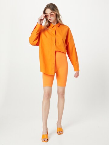 Monki - Blusa en naranja