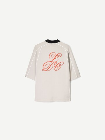 Comfort fit Camicia di Bershka in grigio